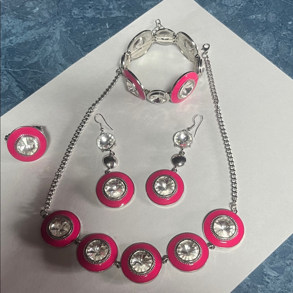 Paparazzi Pink and Silver Necklace Set